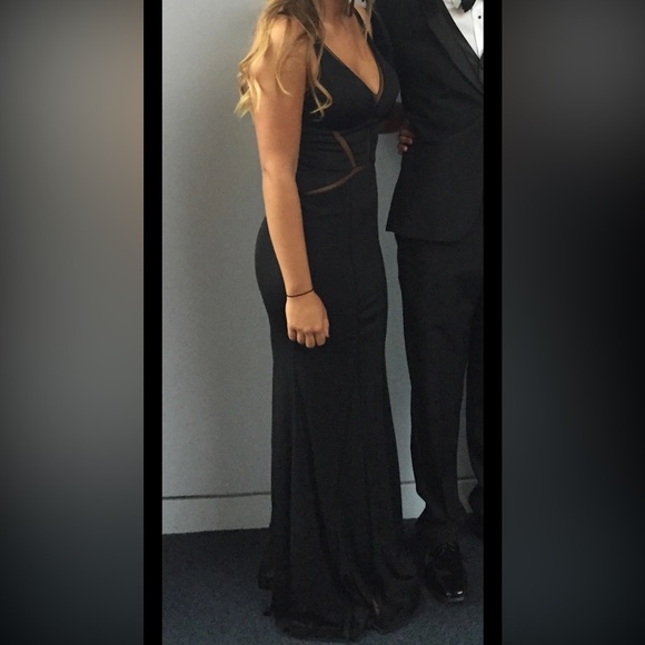 Faviana long black dress - Picture 3 of 3